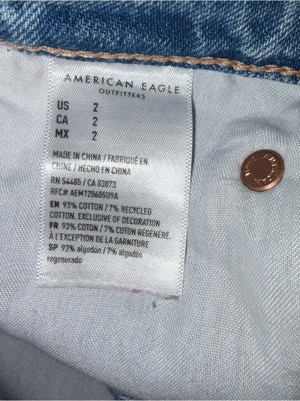 American Eagle Highest Rise 90s Boyfriend Jean Short Sz 2 - Picture 3 of 4